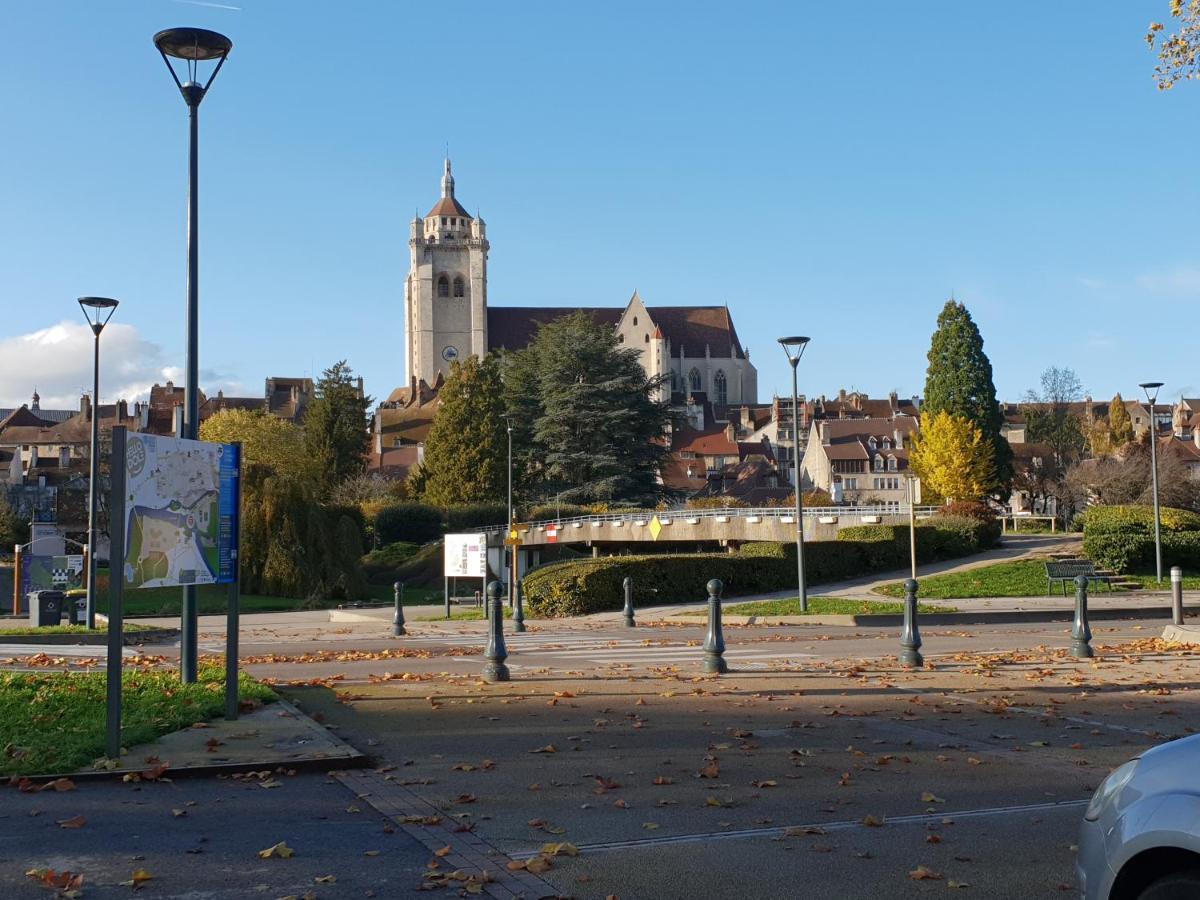 Gite Des Riottes Amange Exterior photo